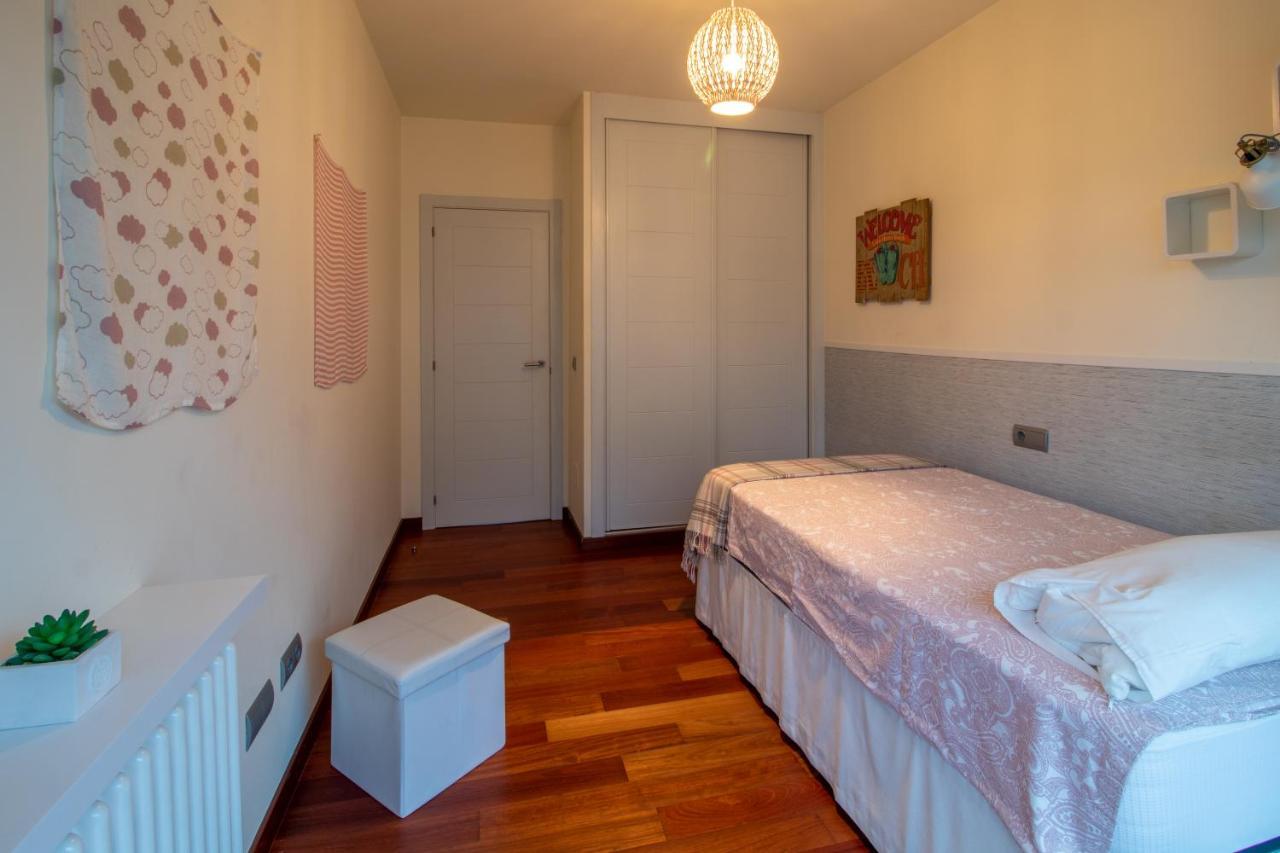 Apartamento Galerías de Santiago - parking incluido Santiago de Compostela Exterior foto